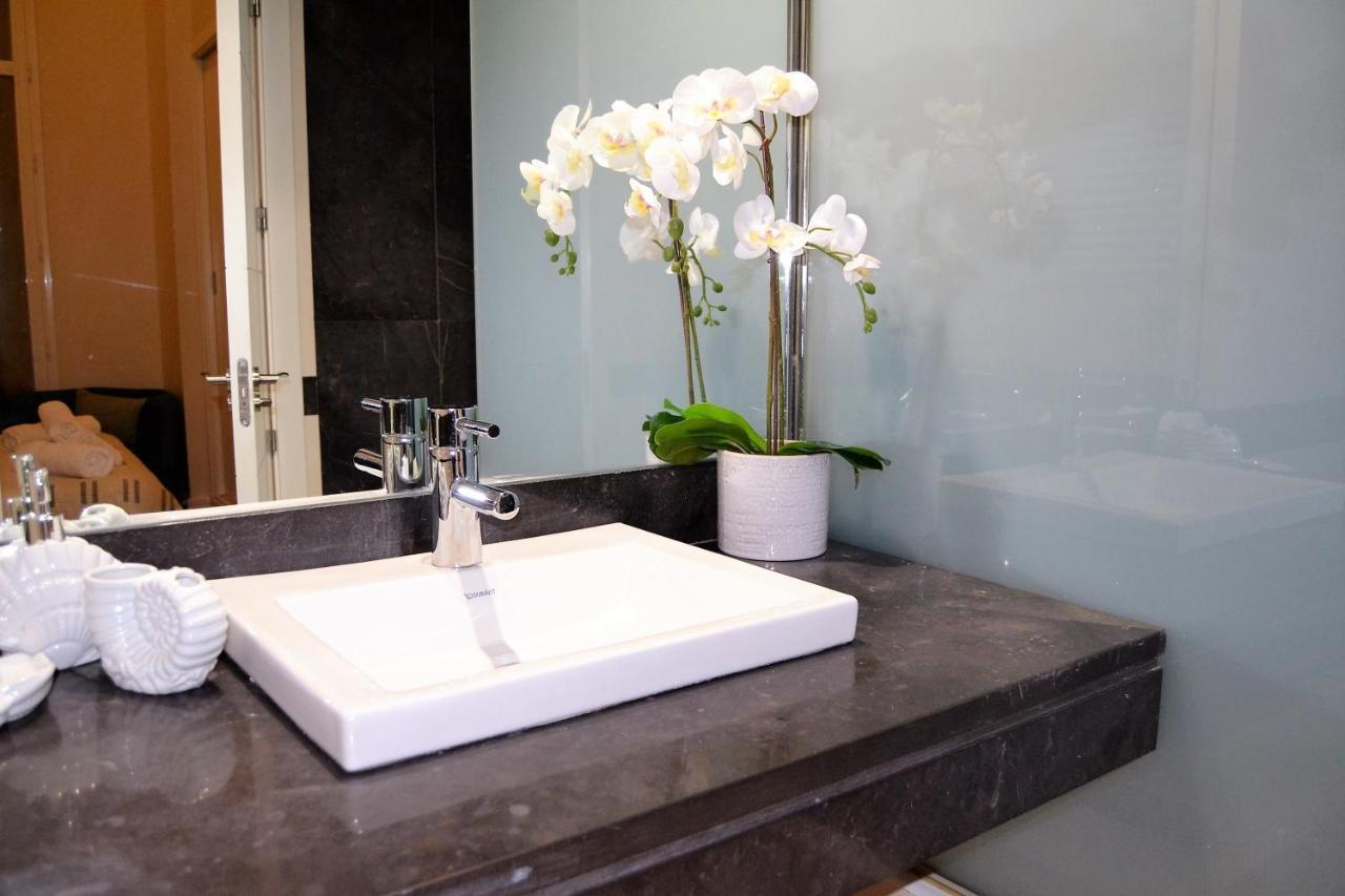 Апартаменты Coqueto Apartamento Junto A La Catedral De Malaga. Экстерьер фото